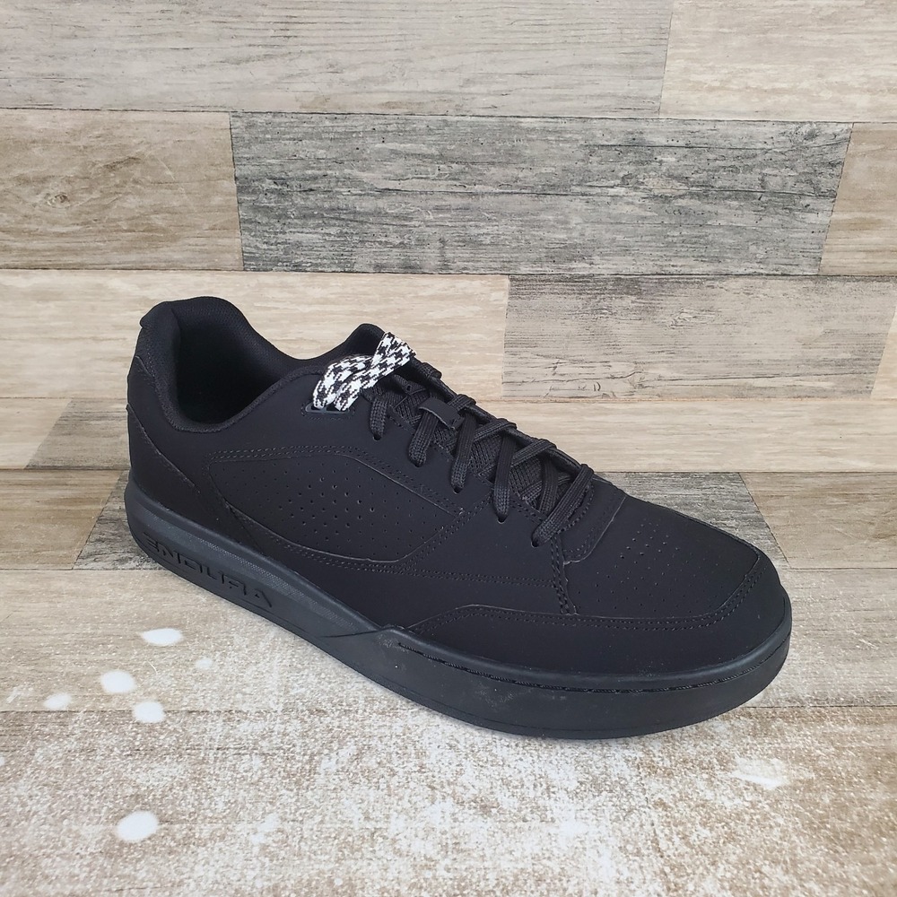 Endura Hummvee Mens Flat Pedal Shoes 11 Black Lace-Up Low Top Round Toe Sneakers